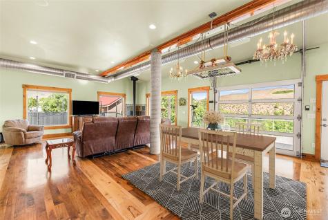 1307 Jefferson Avenue Bridgeport WA 98813