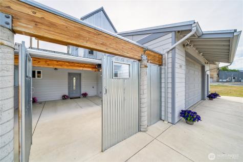 1307 Jefferson Avenue Bridgeport WA 98813