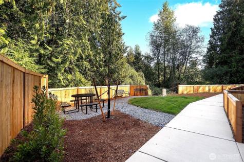 19505 Damson Road Lynnwood WA 98036