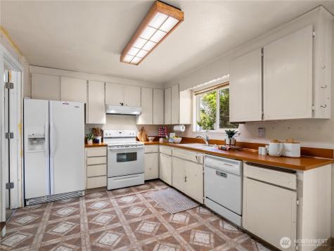 4915 N 37th Street Tacoma WA 98407