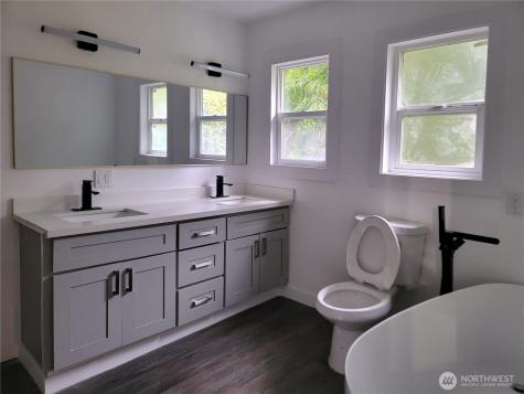 13721 409th Avenue SE North Bend WA 98045