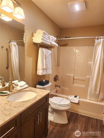 1 Lakeside 713-m Manson WA 98831