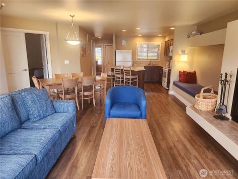 1 Lakeside 713-m Manson WA 98831