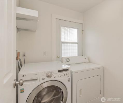1060 Lynnwood Avenue NE Renton WA 98056