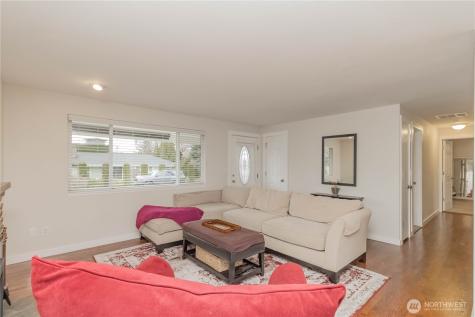 1060 Lynnwood Avenue NE Renton WA 98056