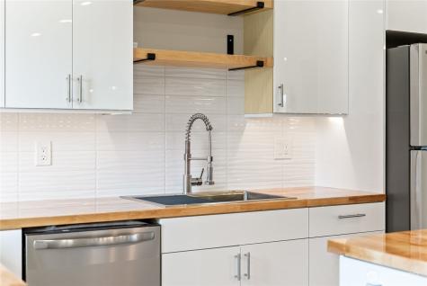 151 W Sprague Avenue Westport WA 98595