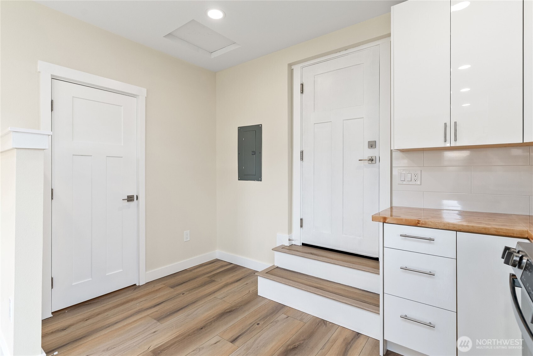 151 W Sprague Avenue Westport WA 98595