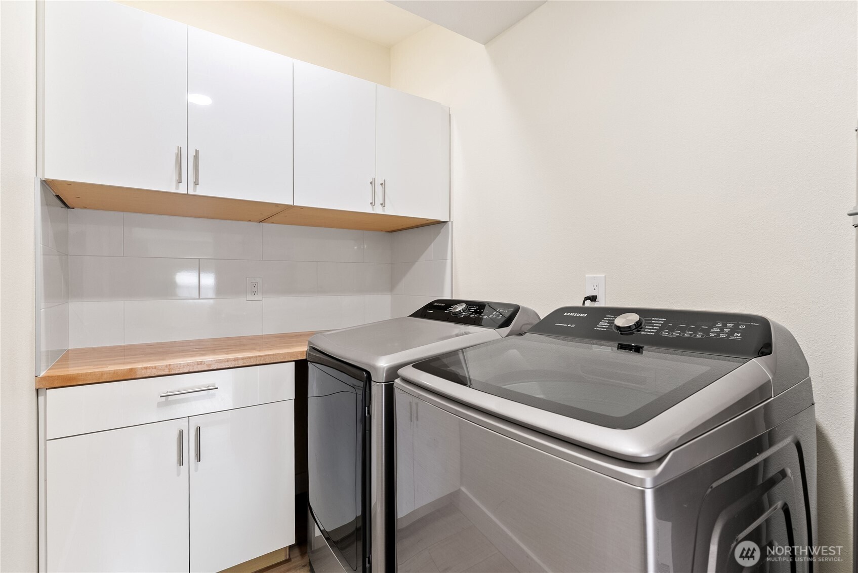 151 W Sprague Avenue Westport WA 98595