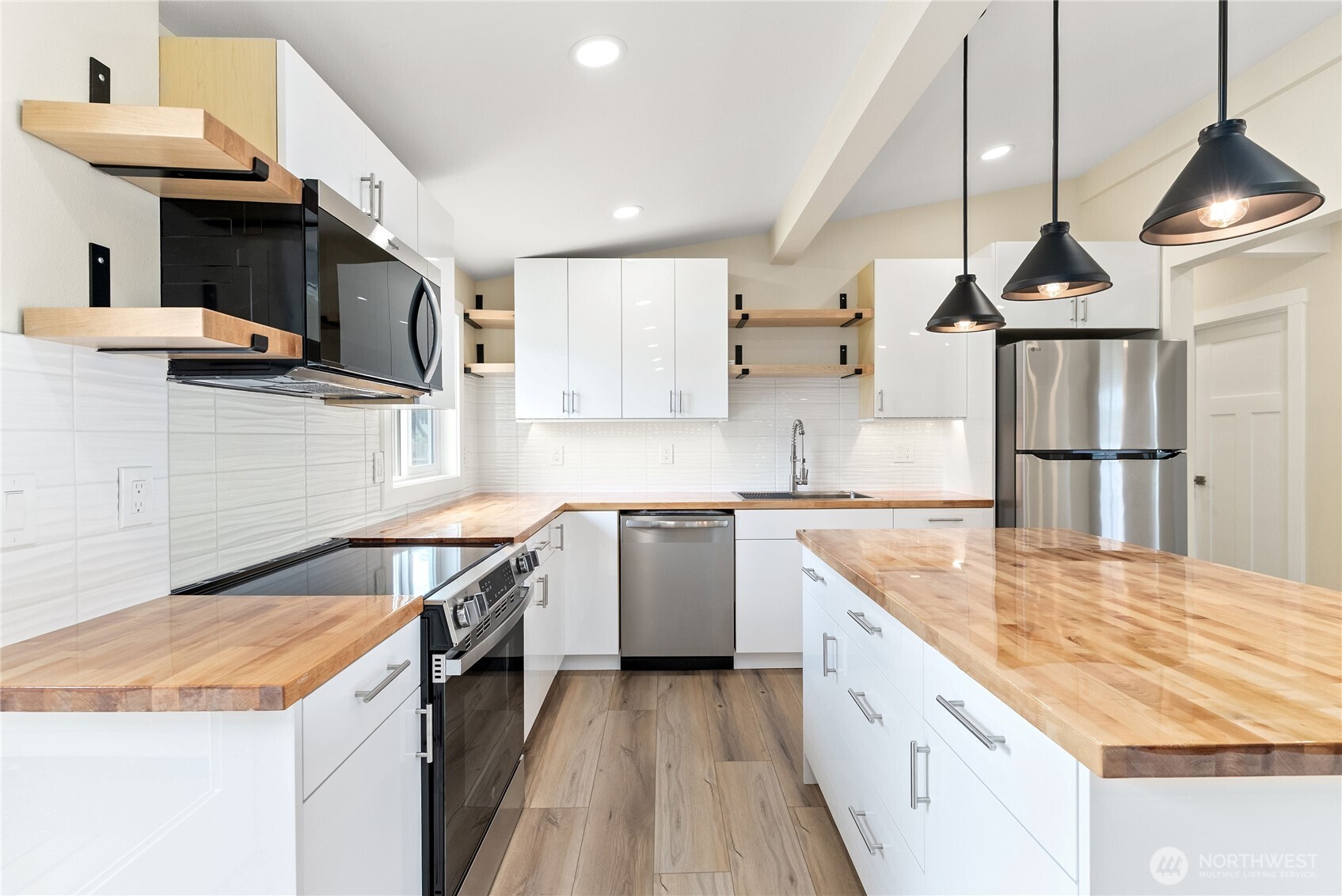151 W Sprague Avenue Westport WA 98595