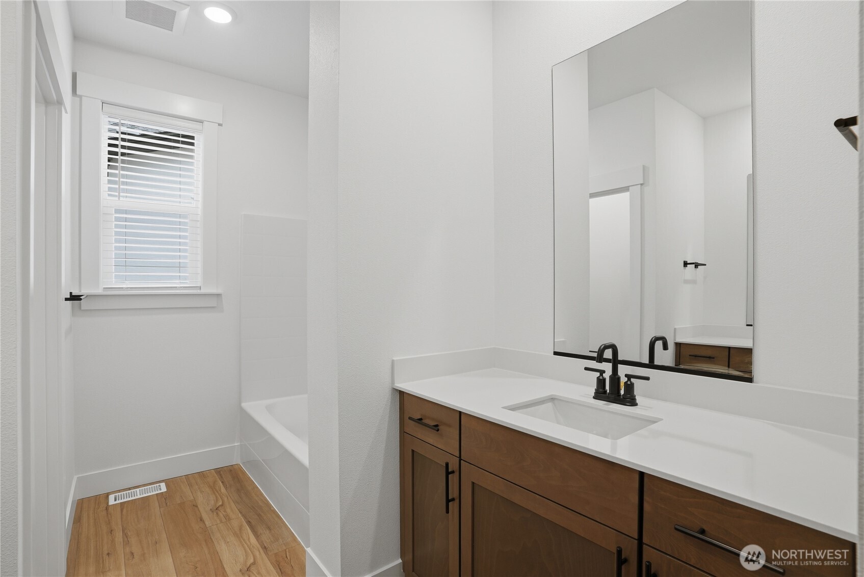 32041 Myrtle Avenue SE Black Diamond WA 98010