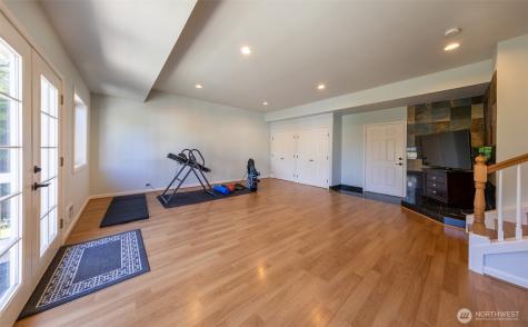9617 Belmont Drive Everett WA 98208