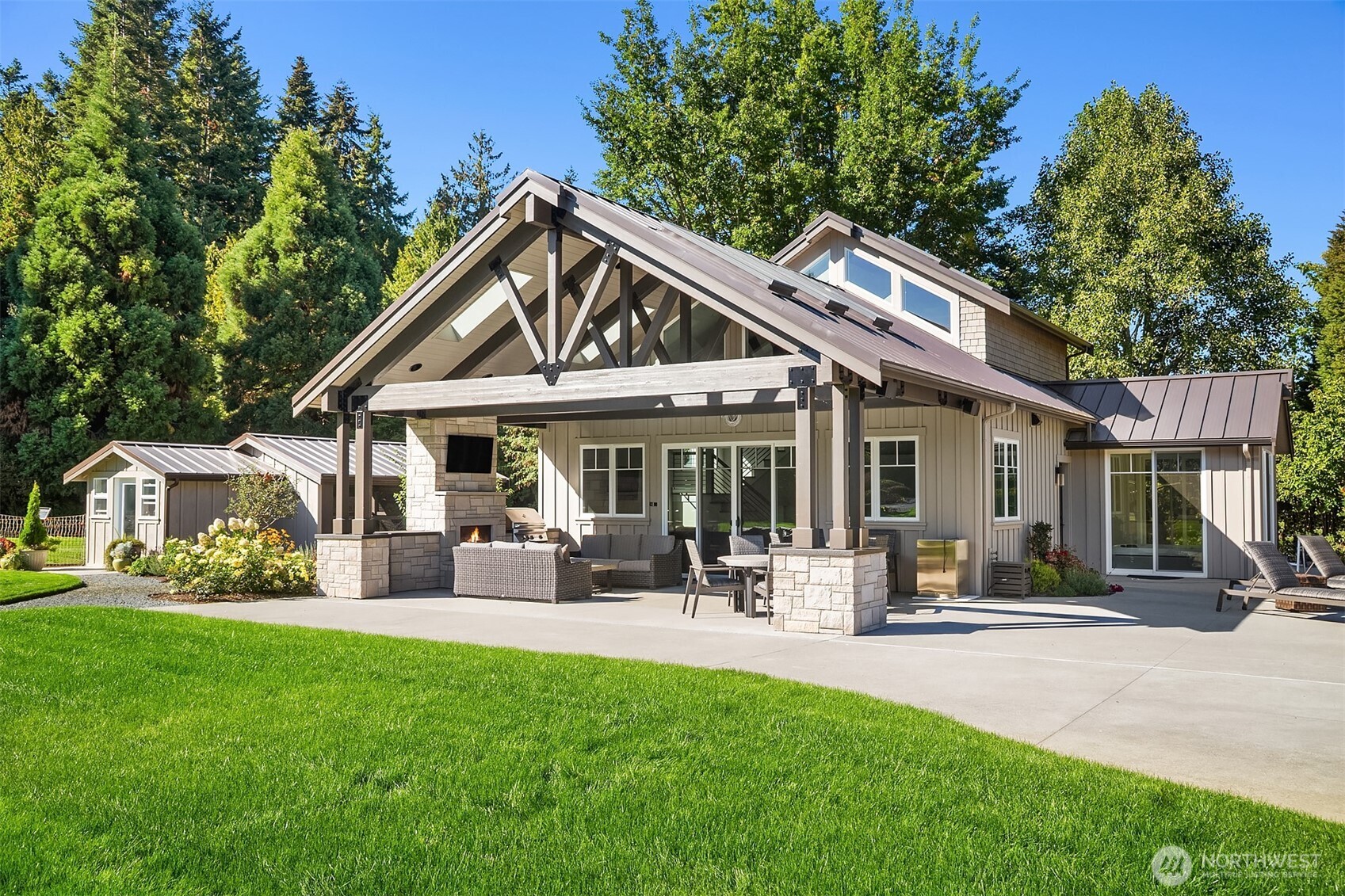 22430 Dogwood Lane Woodway WA 98020