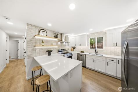 24212 SE 223rd Street Maple Valley WA 98038