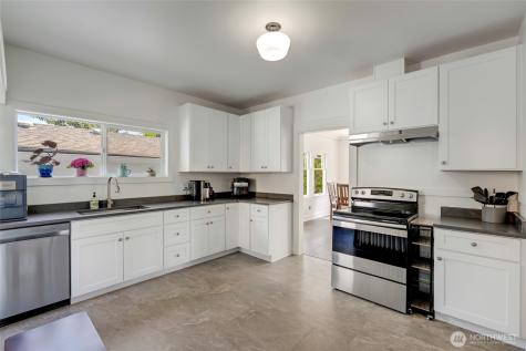 4918 S 3rd Avenue Everett WA 98203