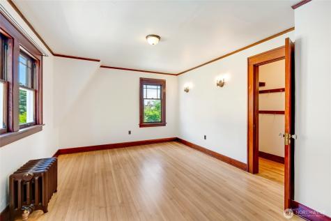 4918 S 3rd Avenue Everett WA 98203