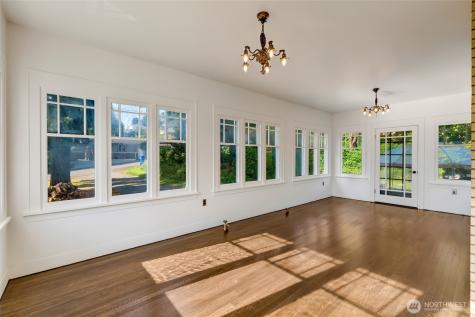4918 S 3rd Avenue Everett WA 98203