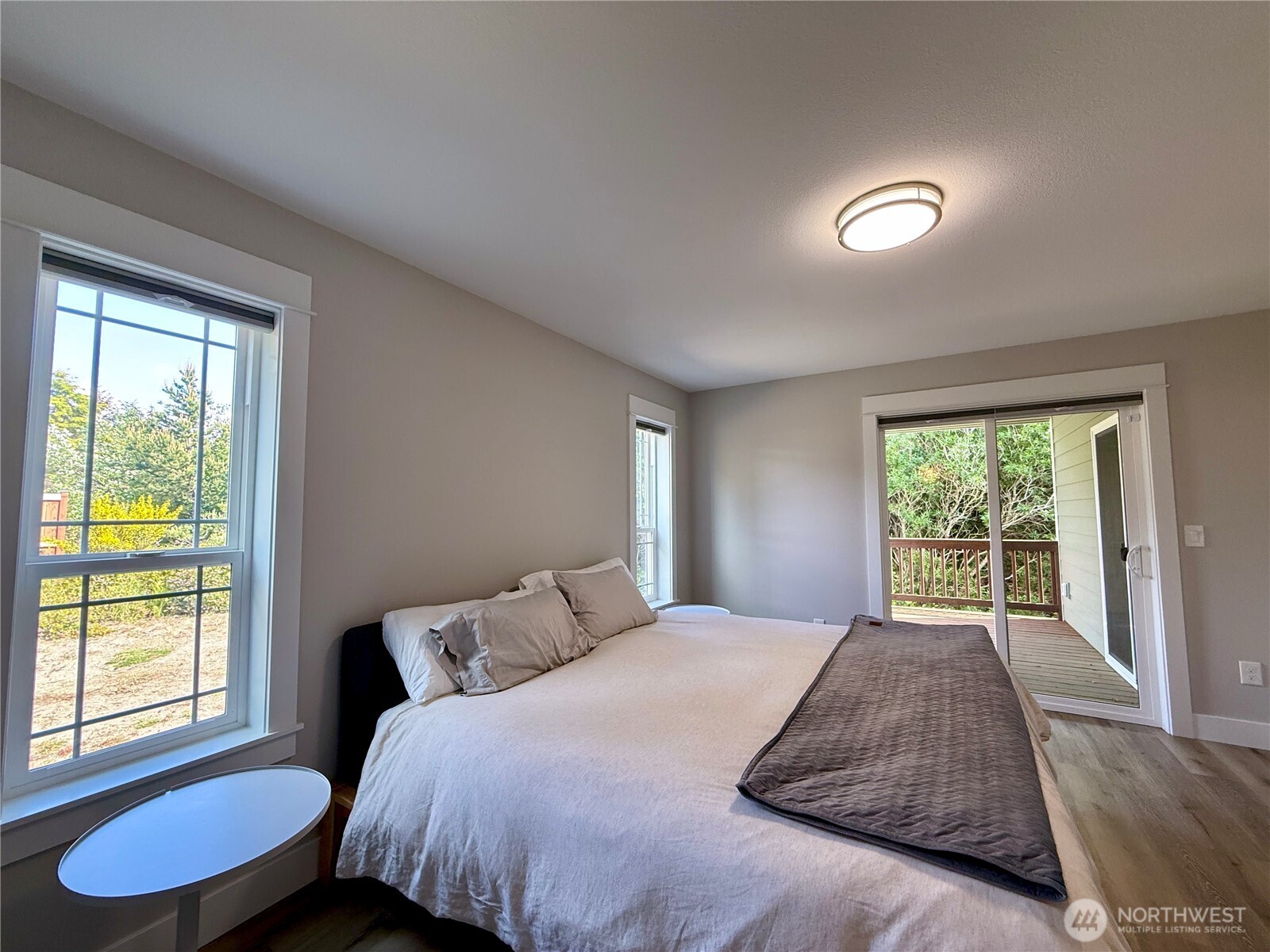 335 N Wynoochee Drive SW Ocean Shores WA 98569