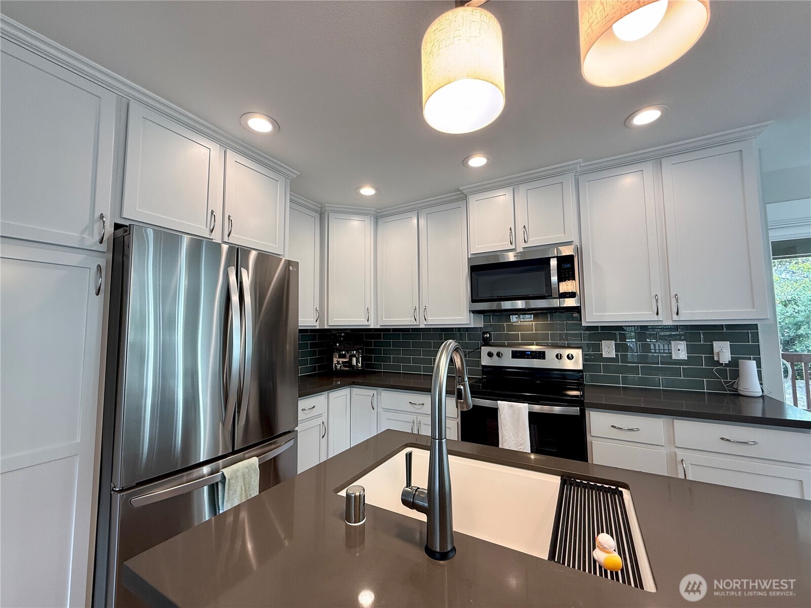 335 N Wynoochee Drive SW Ocean Shores WA 98569