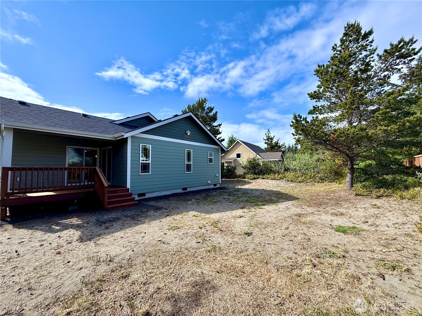 335 N Wynoochee Drive SW Ocean Shores WA 98569