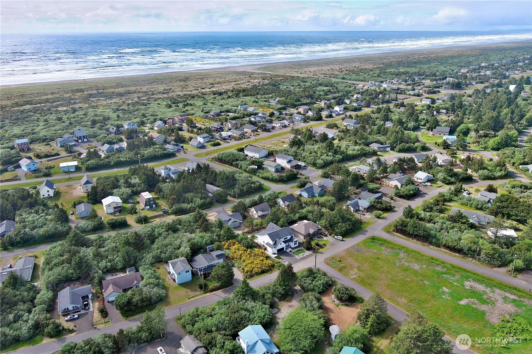 335 N Wynoochee Drive SW Ocean Shores WA 98569