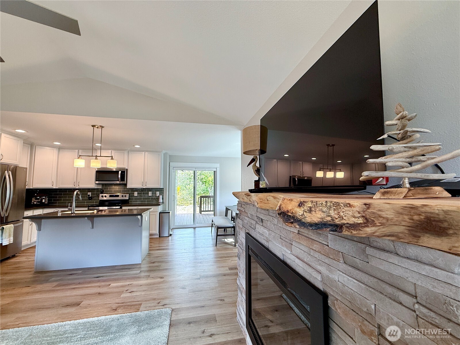 335 N Wynoochee Drive SW Ocean Shores WA 98569
