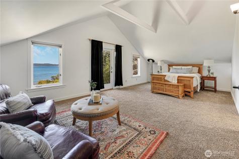 372 Schwartz Road Nordland WA 98358