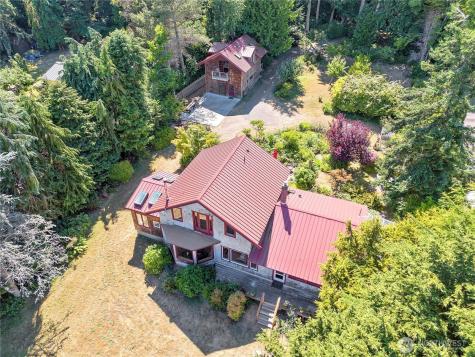 372 Schwartz Road Nordland WA 98358