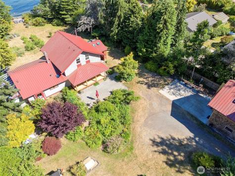 372 Schwartz Road Nordland WA 98358