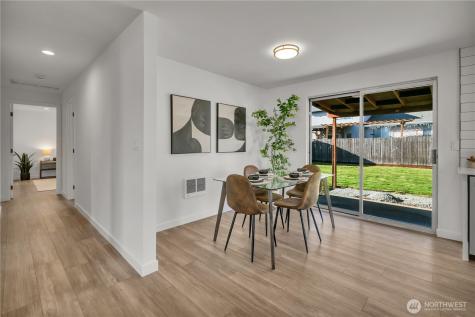 21720 SE 237th Street Maple Valley WA 98038