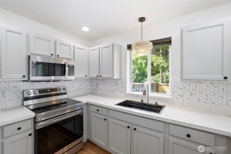 7209 176th Street Ct E Puyallup WA 98375