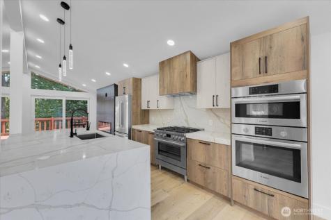 12816 130th Court NE Kirkland WA 98034