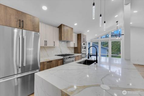 12816 130th Court NE Kirkland WA 98034