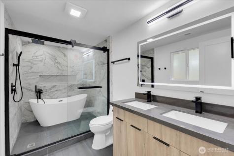 12816 130th Court NE Kirkland WA 98034