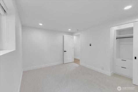 12816 130th Court NE Kirkland WA 98034