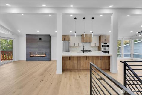 12816 130th Court NE Kirkland WA 98034