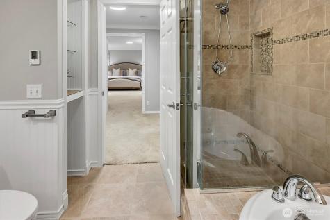 1744 229th Avenue NE Sammamish WA 98074