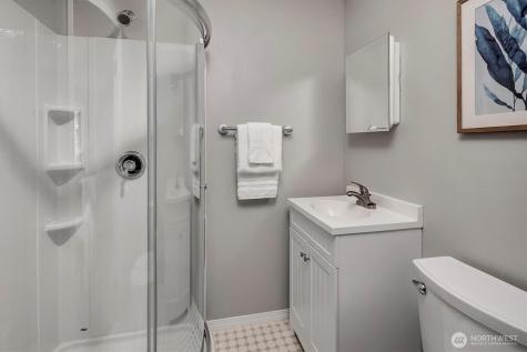 1744 229th Avenue NE Sammamish WA 98074