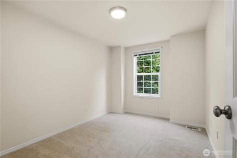 4017 251st Way NE Redmond WA 98053