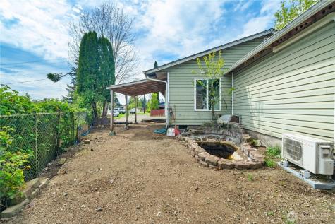 320 S 4th Street Elma WA 98541