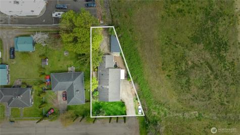 320 S 4th Street Elma WA 98541