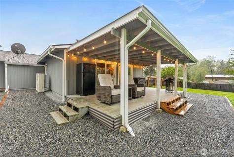 7613 352nd Street E Eatonville WA 98328