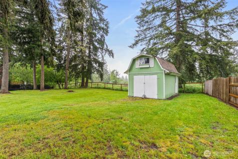 7613 352nd Street E Eatonville WA 98328