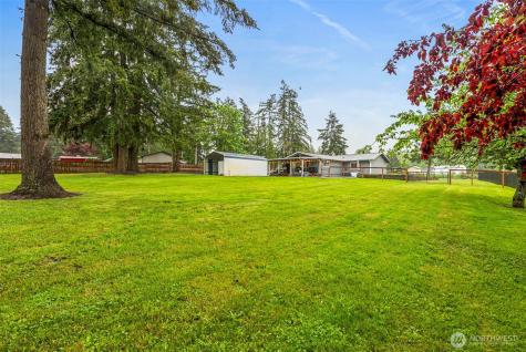 7613 352nd Street E Eatonville WA 98328