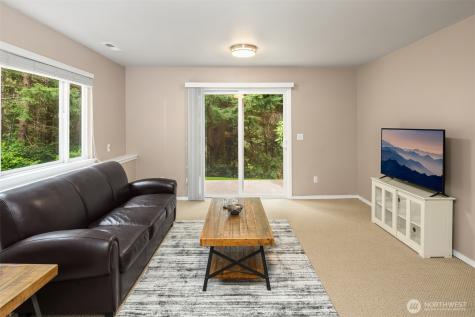 1581 SE Dews Lane Port Orchard WA 98367