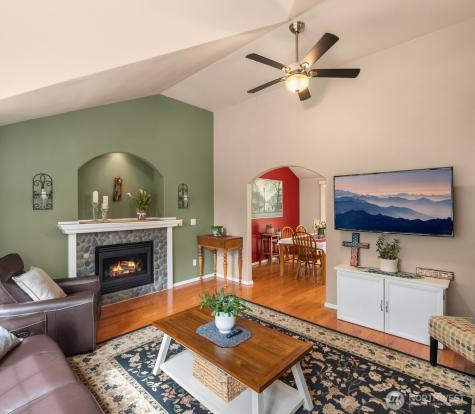 1581 SE Dews Lane Port Orchard WA 98367