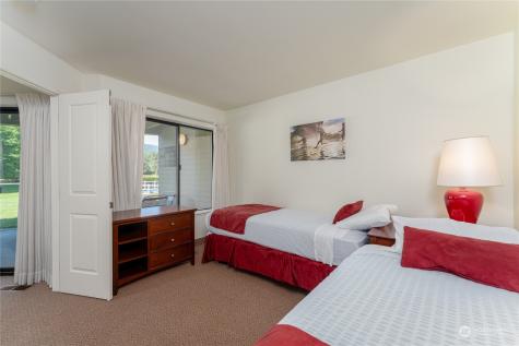 1 Tennis 651-e2 Manson WA 98831