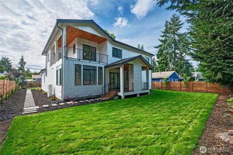 17526 Fremont Avenue N Shoreline WA 98133