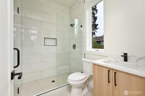17526 Fremont Avenue N Shoreline WA 98133