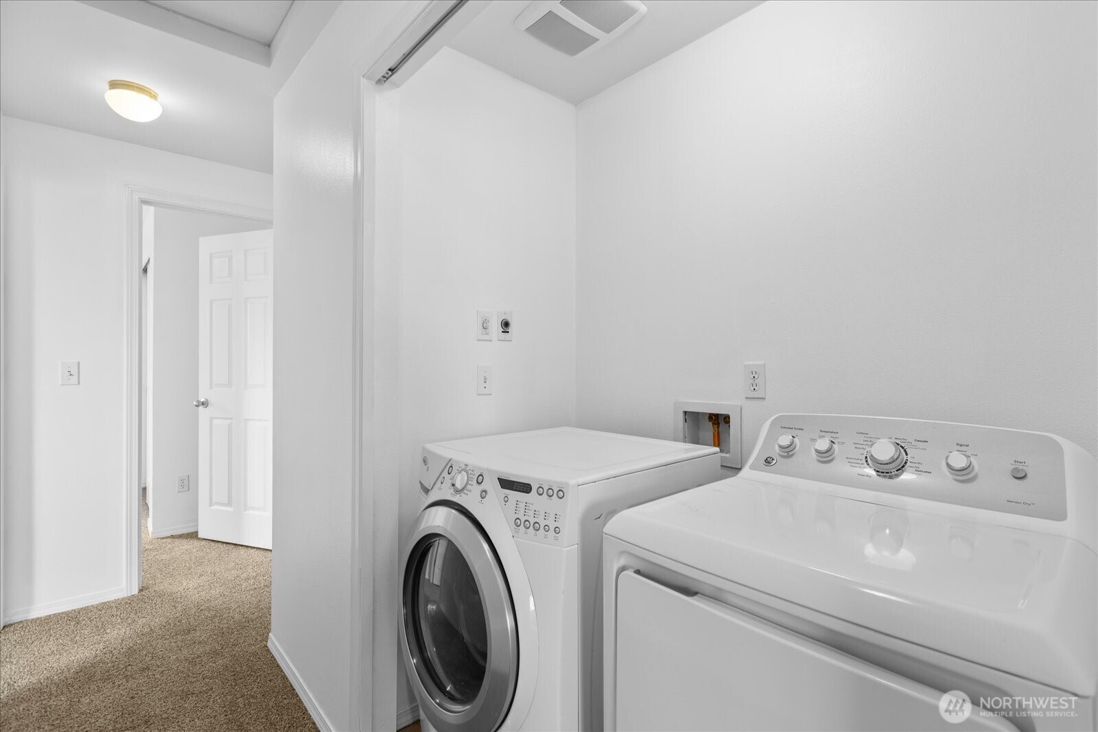 208 Shantel Street Mount Vernon WA 98274