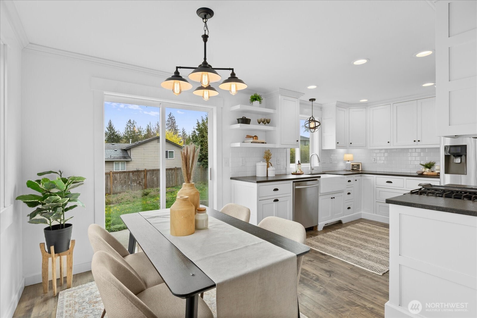 208 Shantel Street Mount Vernon WA 98274